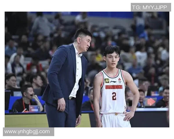 广东出征典礼!老板在宏远酒店请客 仅胡明轩能坐主席 徐杰坐次席 广东出征典礼!老板在宏远酒店请客 仅胡明轩能坐主席 徐杰坐次席